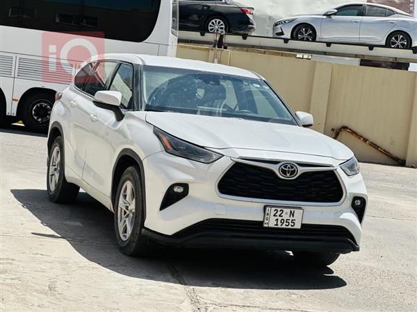 Toyota for sale in Iraq